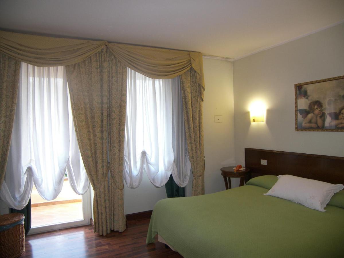 Hotel Des Reves SantʼElia Fiumerapido Exterior foto